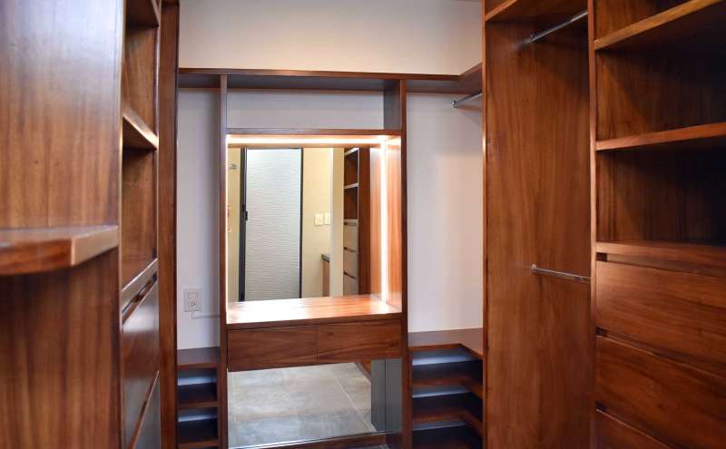 Walk in wardrobes Yorkshire Cabinet Maker